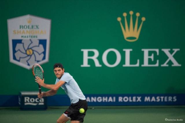 在英超联赛 在英超联赛