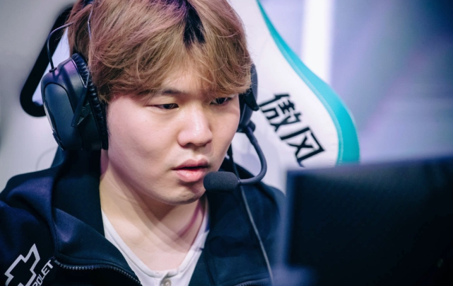 的足球市场 的足球市场