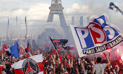 成为三队共 成为三队共